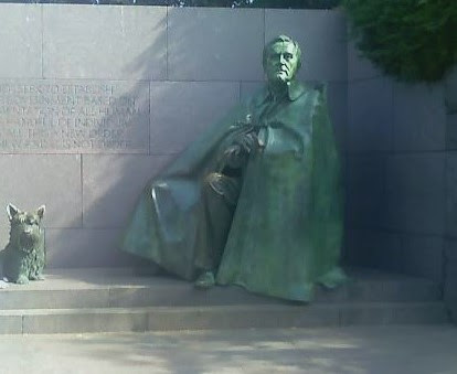 Roosevelt Statute with his dog